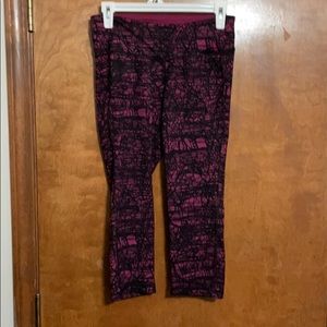 Old Navy Active Crop Leggings